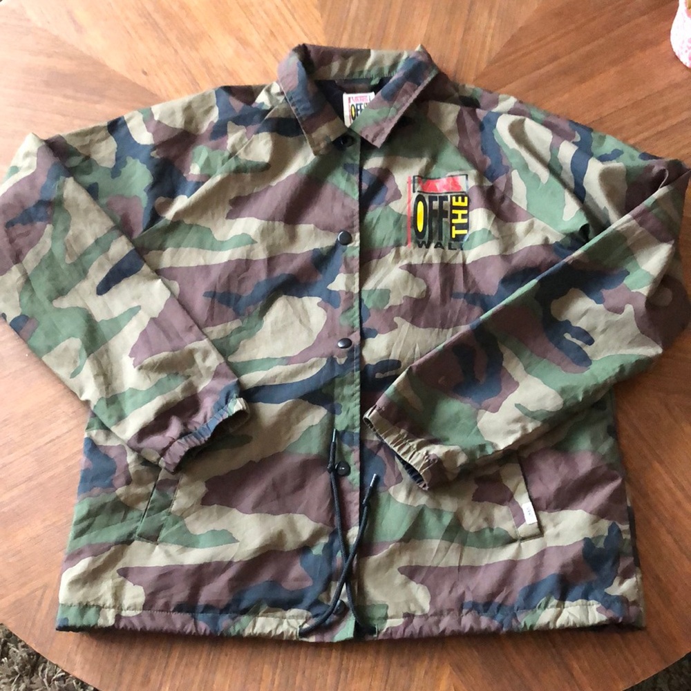 EUC Vans lined windbreaker